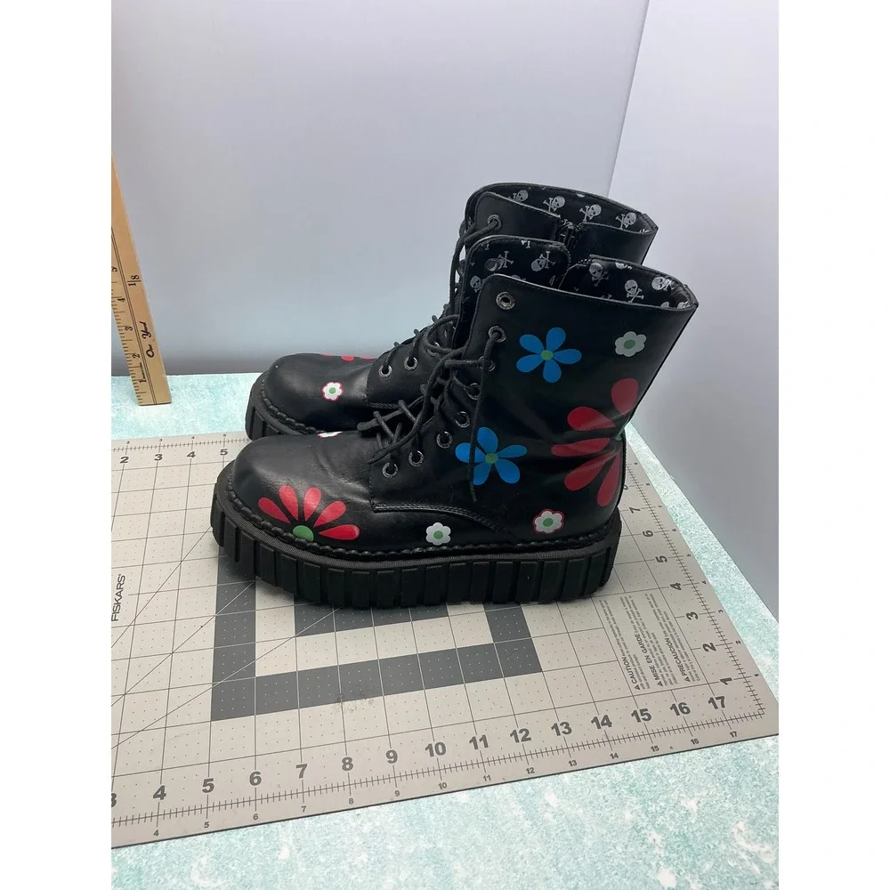 Lamoda Womens Black Floral Platform Combat Boots Chunky Lug Sole Skull Lining - Picture 4 of 16